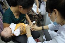 597 trẻ xuất hiện phản ứng thông thường sau khi tiêm vắc xin ComBE Five